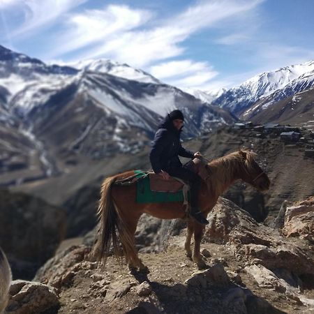 Xinaliq Elnur Guest House, New Hotel 外观 照片
