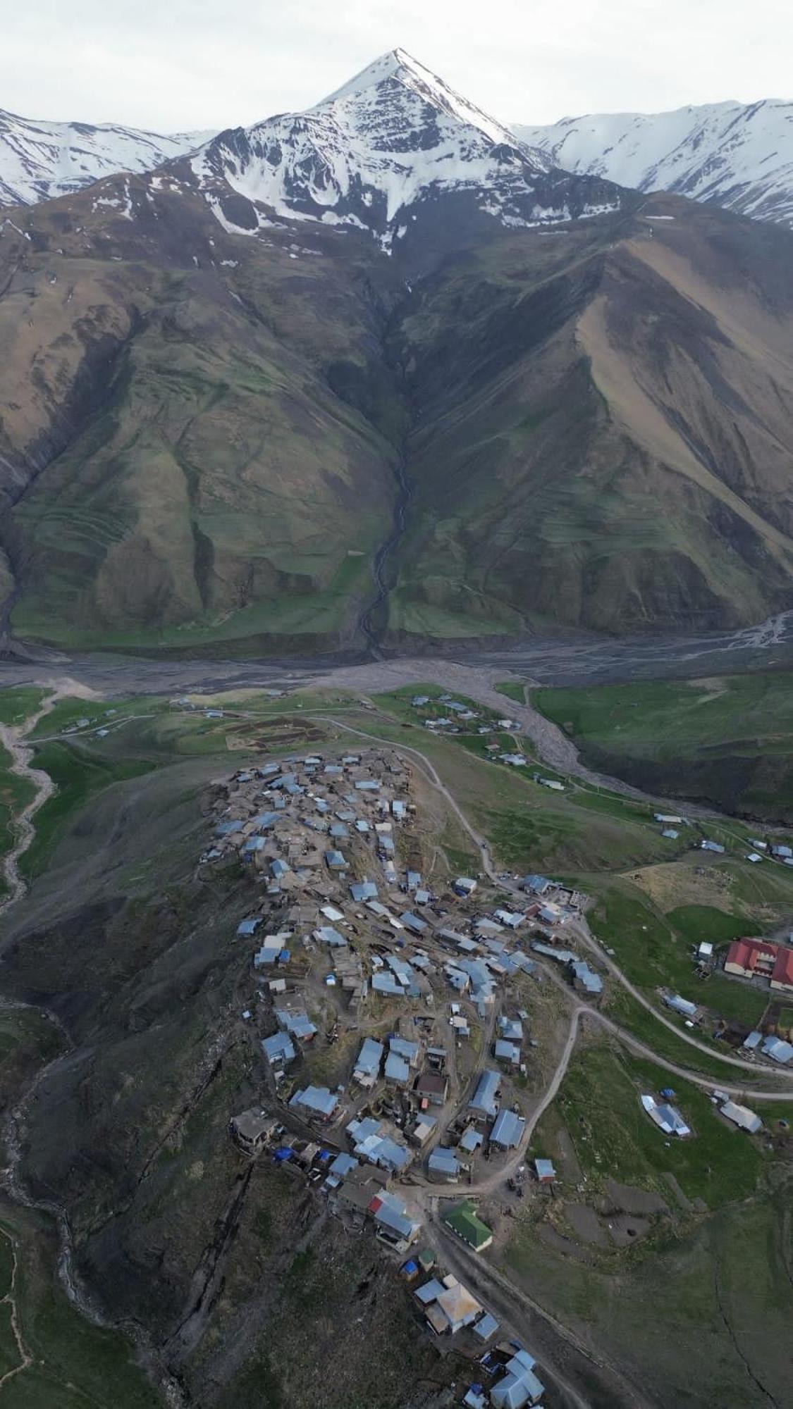 Xinaliq Elnur Guest House, New Hotel 外观 照片